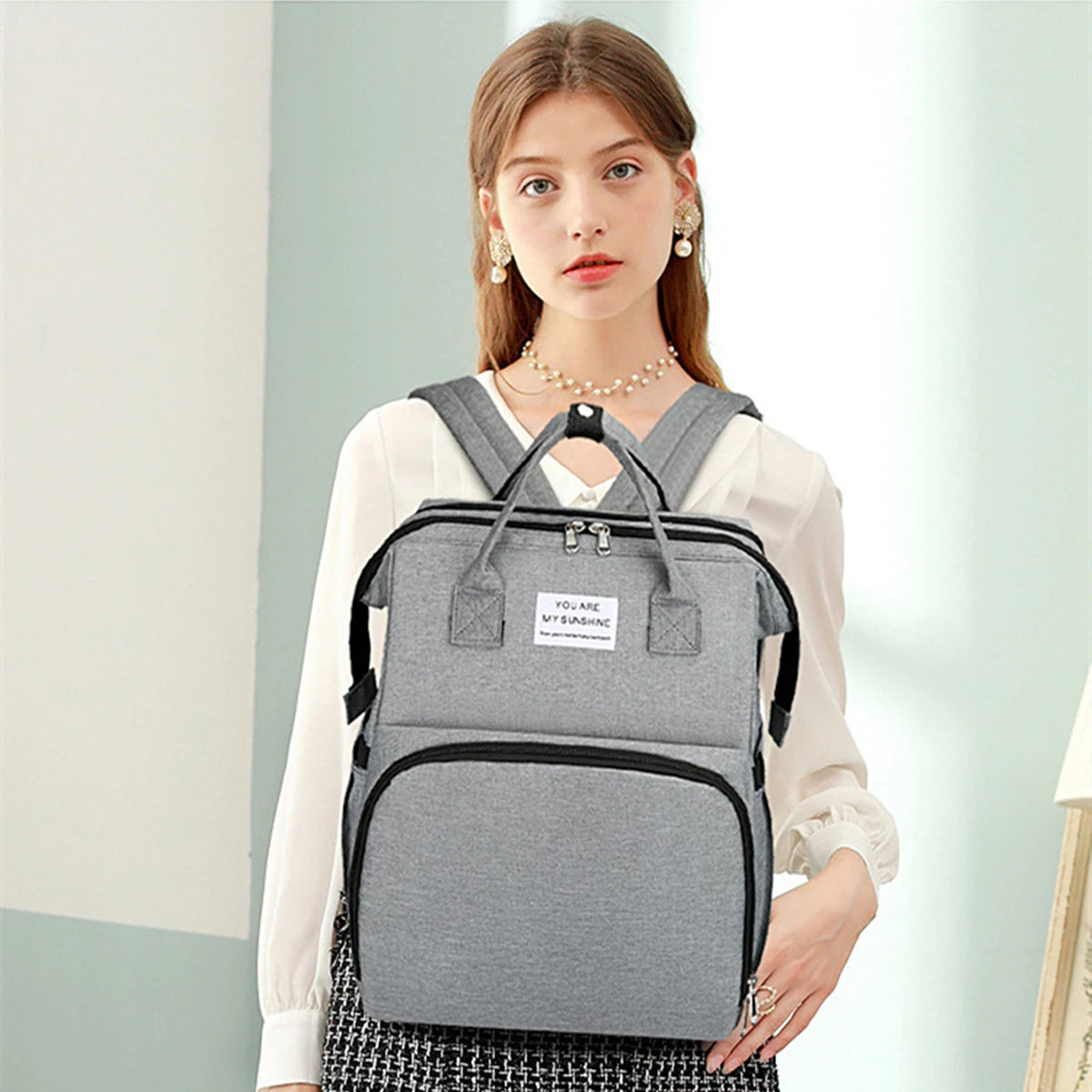 Lightweight Folding Mommy Backpack with Portable Crib